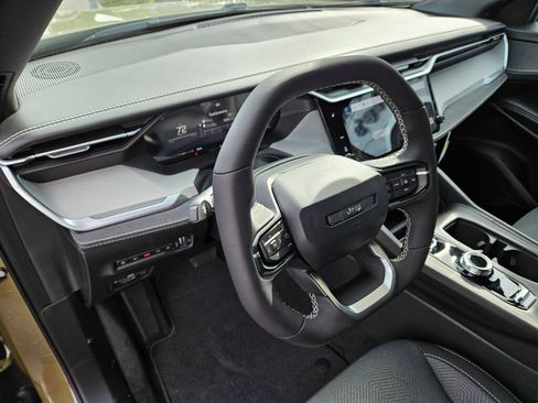 New 2026 Jeep Cherokee Laredo AWD/4WD image 18