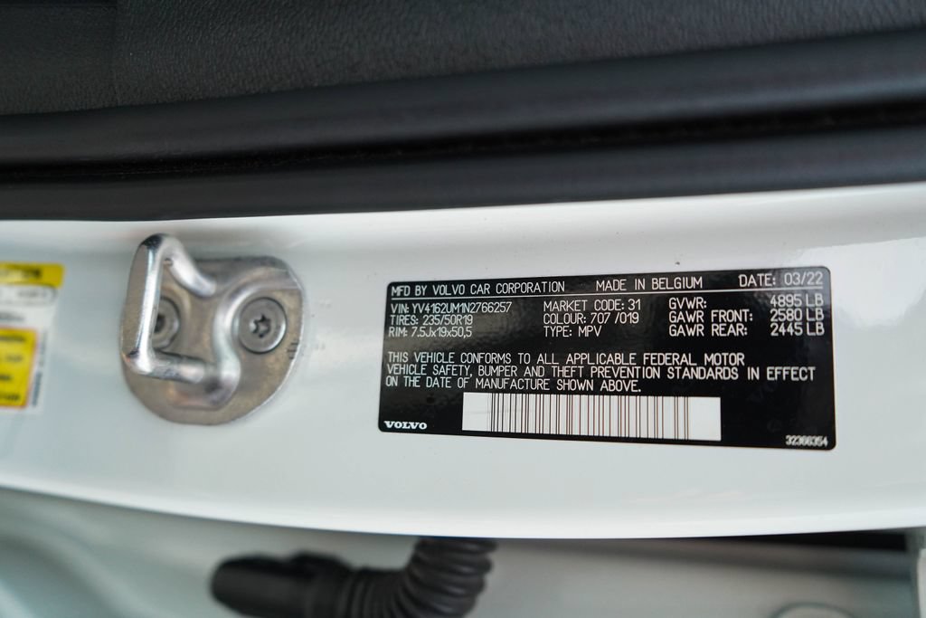 Used 2022 Volvo XC40 T5 R-Design AWD/4WD image 42
