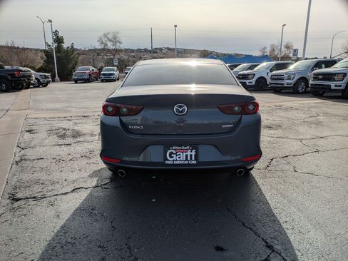 Used 2023 MAZDA MAZDA3 s image 5
