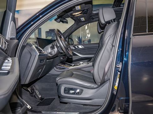 Certified 2024 BMW X7 M60i w/ Executive Package image 20