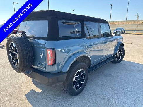Used 2023 Ford Bronco Outer Banks AWD/4WD image 12