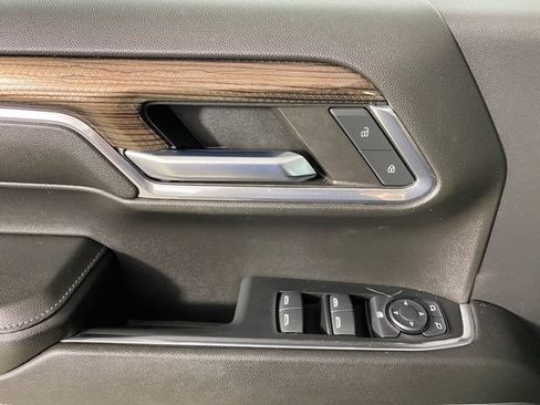 Certified 2024 Chevrolet Silverado 1500 LT AWD/4WD image 13