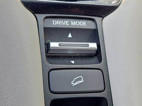 Used 2024 Honda HR-V LX image 24