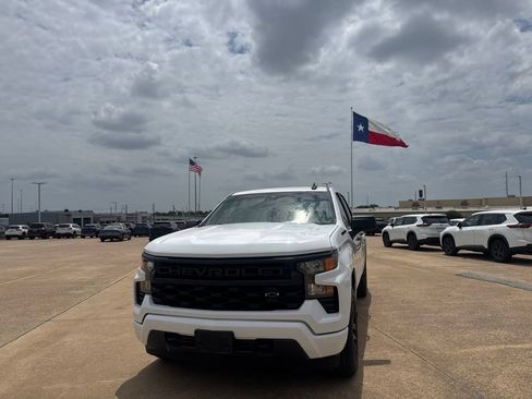 Used 2023 Chevrolet Silverado 1500 Custom RWD image 6