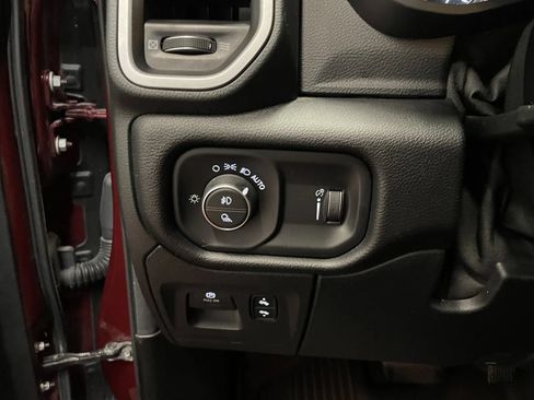 Used 2020 RAM 1500 Big Horn AWD/4WD image 26