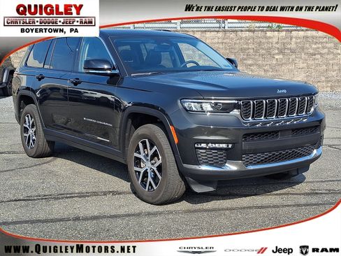 Used 2023 Jeep Grand Cherokee L Limited AWD/4WD image 1