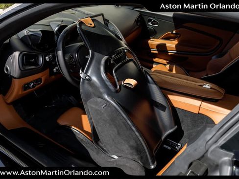 Used 2023 Aston Martin DBS Coupe image 66