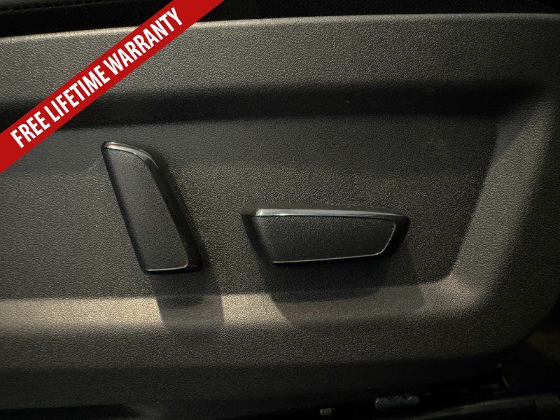 Certified 2025 Nissan Murano SV AWD/4WD image 36