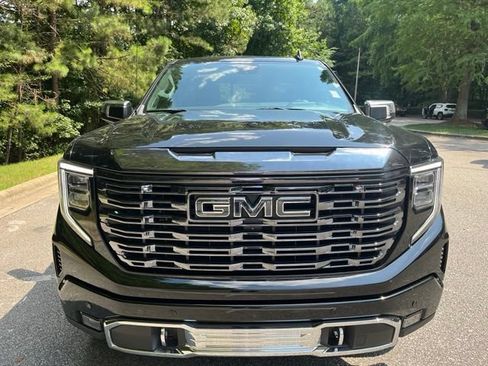 Used 2024 GMC Sierra 1500 Denali Ultimate AWD/4WD image 3
