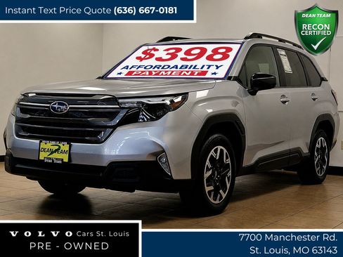 Used 2025 Subaru Forester Premium AWD/4WD image 1