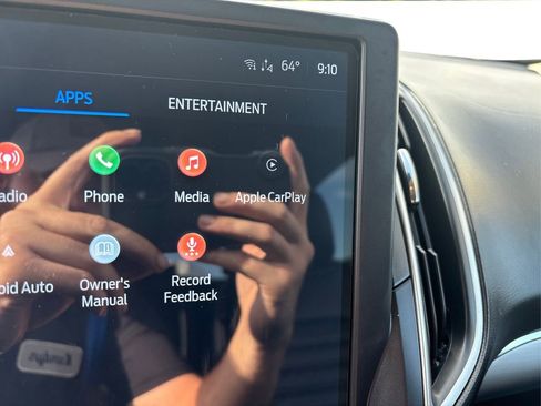 Used 2022 Ford Edge SEL image 24