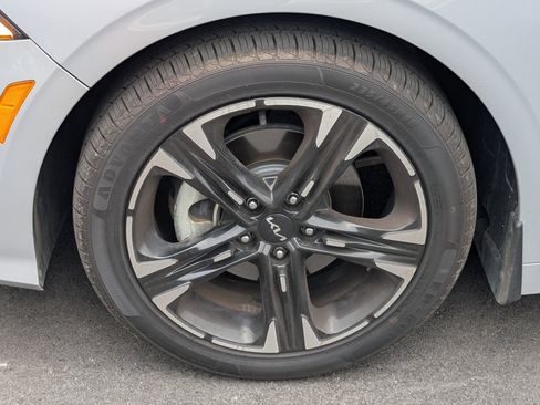 Used 2024 Kia K5 GT-Line image 12