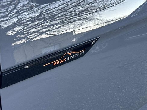 New 2026 Volkswagen Atlas Peak Edition image 10