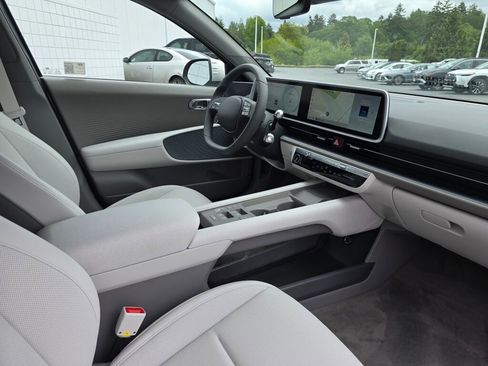 New 2025 Hyundai Ioniq 6 SEL image 30