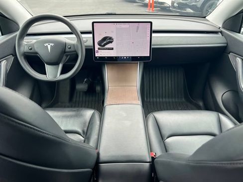 Used 2020 Tesla Model Y Long Range AWD/4WD image 14