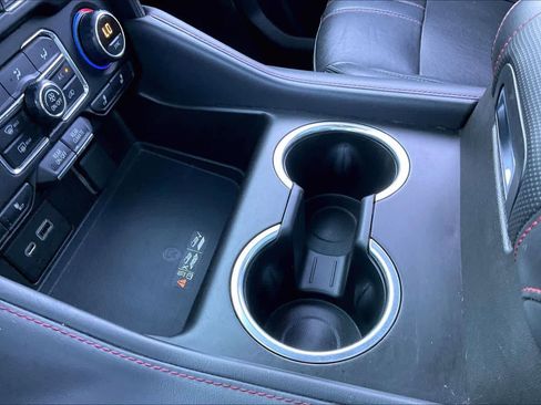 Used 2021 Chevrolet Tahoe RST w/ Luxury Package image 16