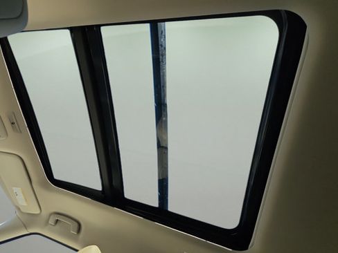 Used 2025 Nissan Armada Platinum AWD/4WD image 20
