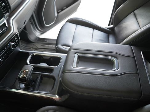 Used 2022 GMC Sierra 1500 SLT image 21