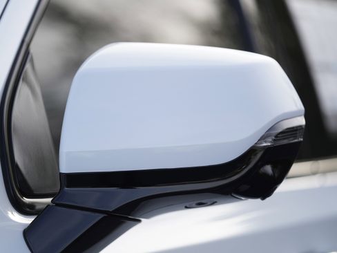 New 2026 Chevrolet Suburban High Country image 29