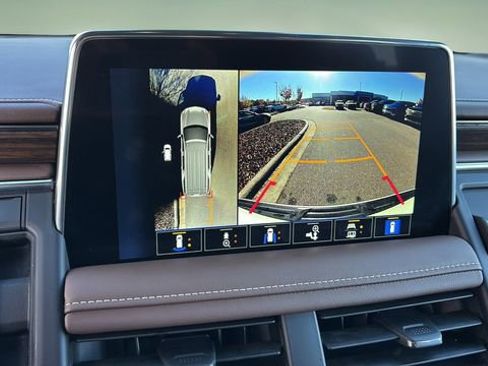 Used 2024 Chevrolet Tahoe High Country image 27