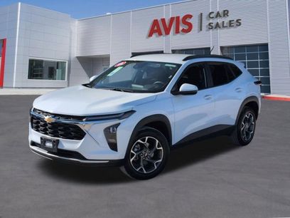 Used 2025 Chevrolet Trax LT w/ LT Convenience Package