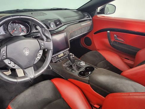 Used 2018 Maserati GranTurismo Sport image 34