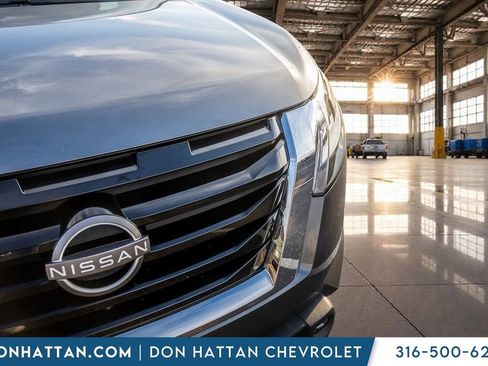 Used 2022 Nissan Pathfinder SL image 35