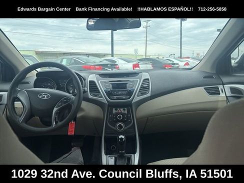 Used 2016 Hyundai Elantra SE FWD image 13