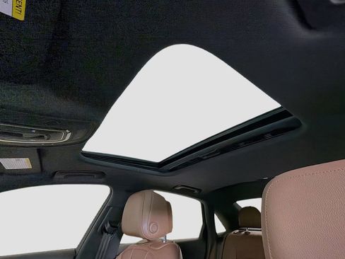 Used 2018 Audi A4 2.0T Premium w/ Convenience Package image 22