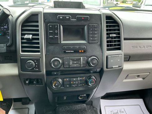 Used 2018 Ford F350 XL w/ Power Equipment Group AWD/4WD image 30