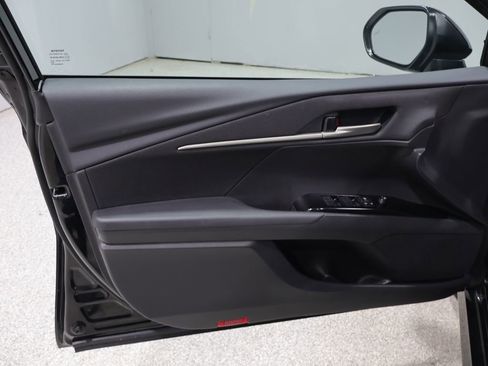 Used 2025 Toyota Camry LE w/ Convenience Package FWD image 14