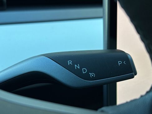 Used 2022 Tesla Model 3 Long Range image 21