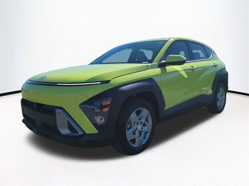 New 2026 Hyundai Kona SE image 9