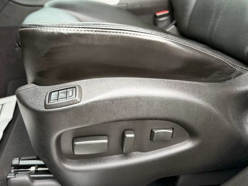 Used 2012 Cadillac SRX Luxury AWD/4WD image 28