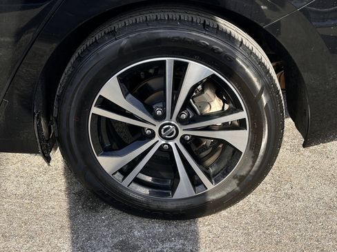 Used 2023 Nissan Sentra SV FWD image 8