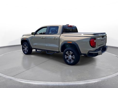 Used 2023 GMC Canyon AT4 w/ AT4 Premium Package AWD/4WD image 6