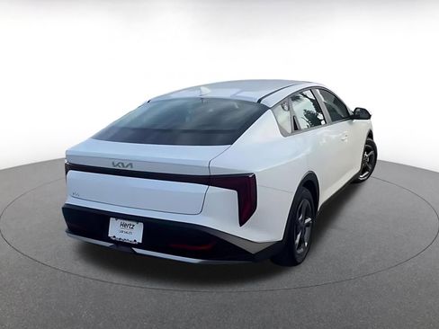 Used 2025 Kia K4 LXS image 7