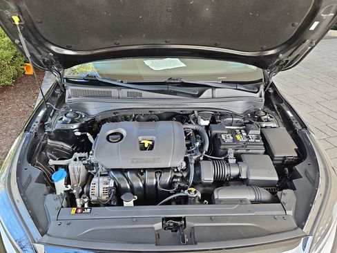 Used 2023 Kia Forte LXS image 31