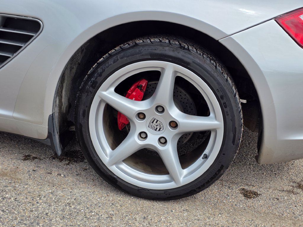 Used 2005 Porsche Boxster S RWD image 25