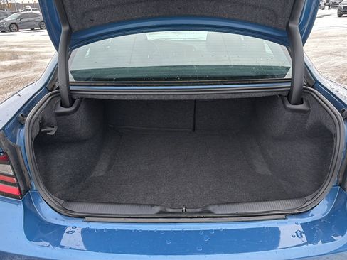 Used 2022 Dodge Charger GT w/ Blacktop Package image 7