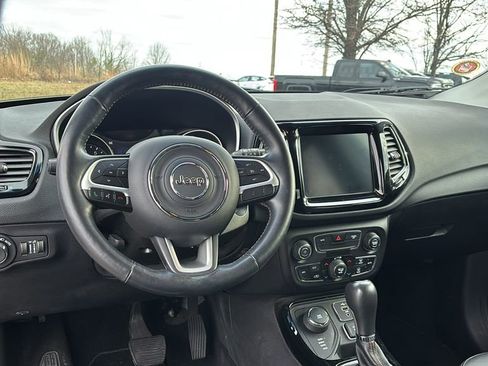 Used 2019 Jeep Compass Limited image 13