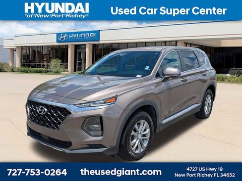 Used 2020 Hyundai Santa Fe SE w/ Cargo Package FWD image 1