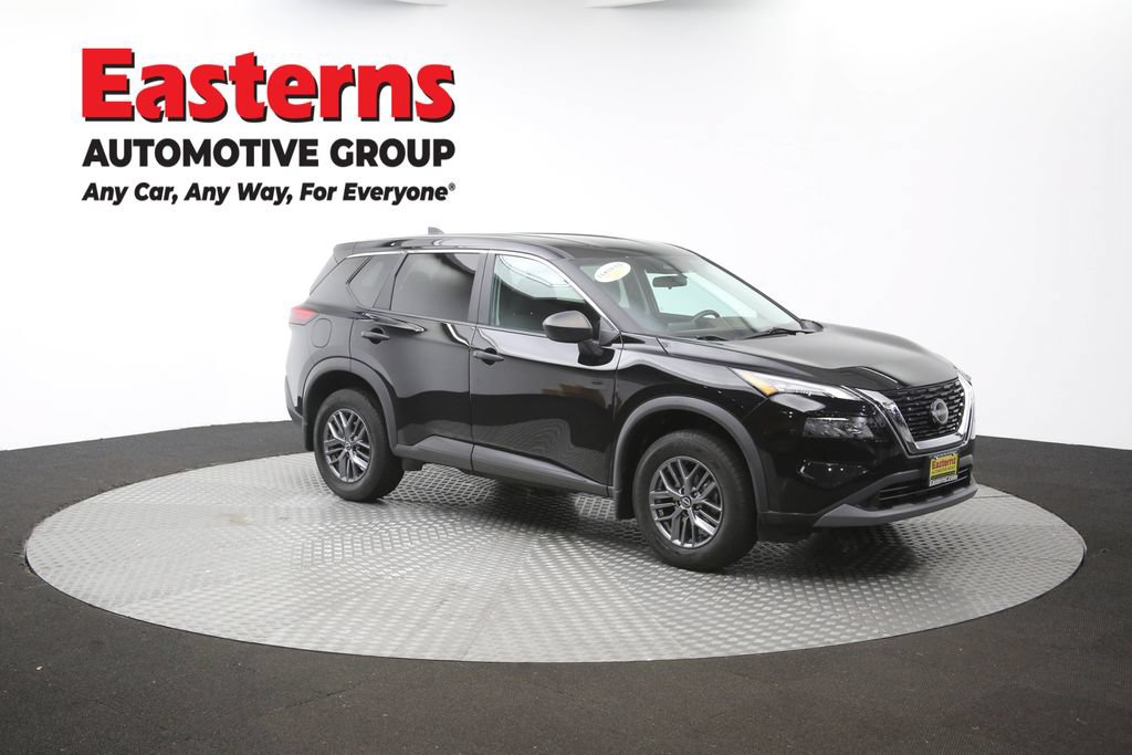 Used 2023 Nissan Rogue S AWD/4WD image 49