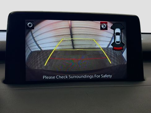 Used 2018 MAZDA CX-9 Touring w/ Touring Premium Package image 16