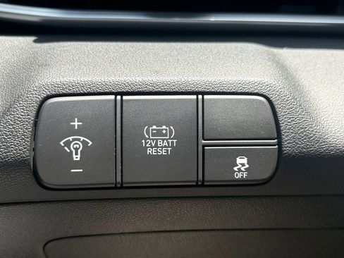 New 2026 Hyundai Elantra Hybrid FWD image 4