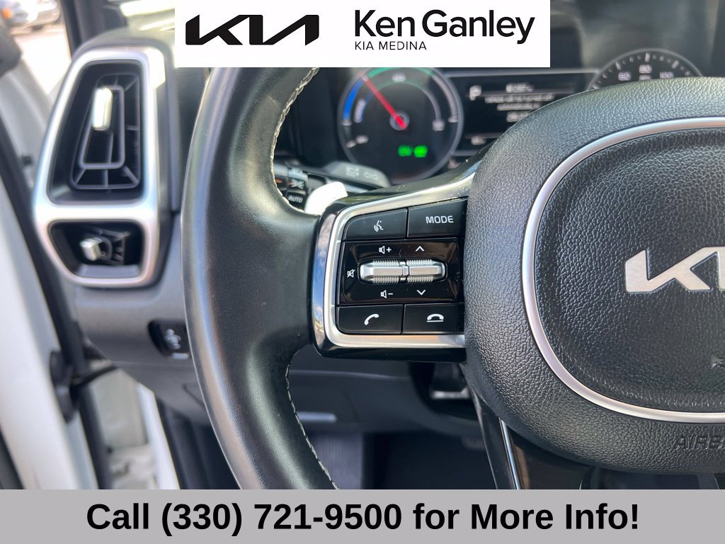 Certified 2023 Kia Sorento EX AWD/4WD image 29