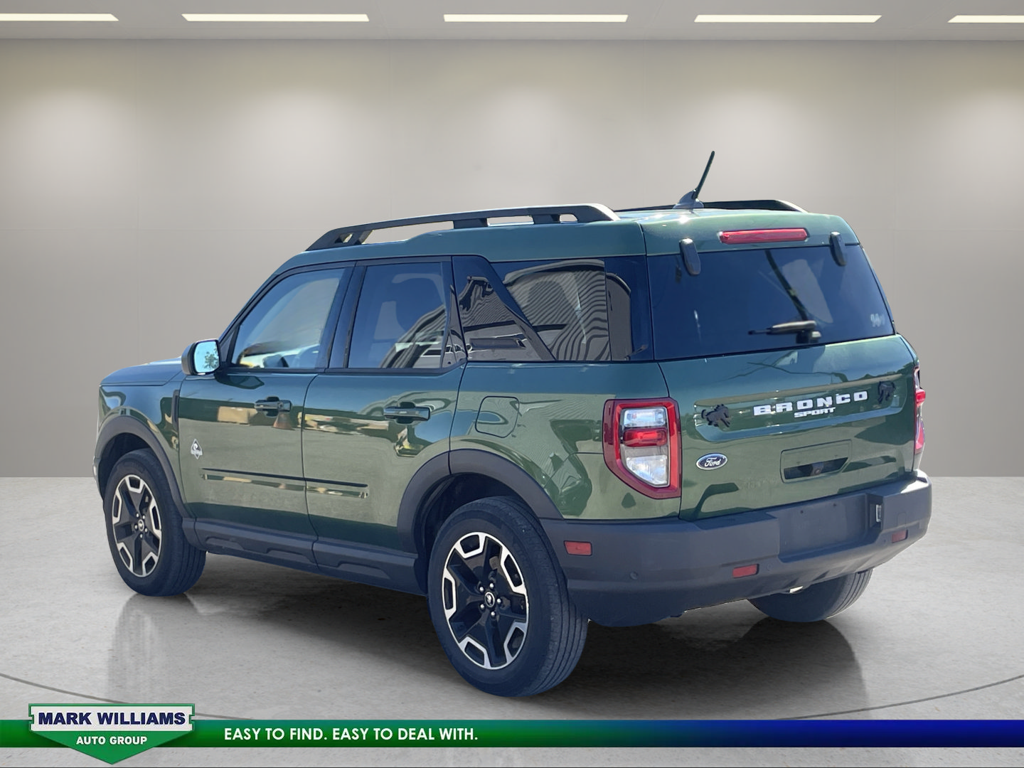 Used 2023 Ford Bronco Sport Outer Banks w/ Tech Package AWD/4WD image 6