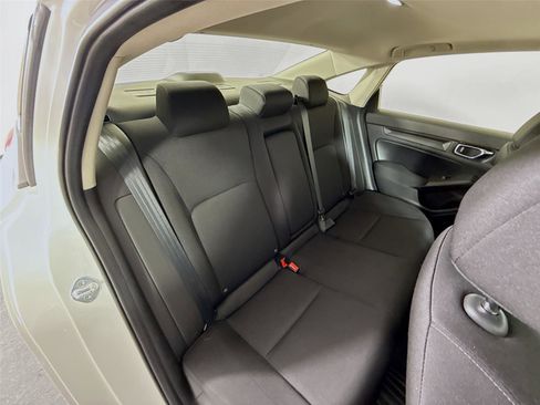 Used 2022 Honda Civic EX image 27