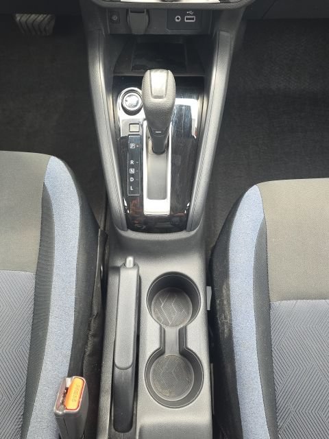 Used 2024 Nissan Versa SV w/ Trunk Package FWD image 33