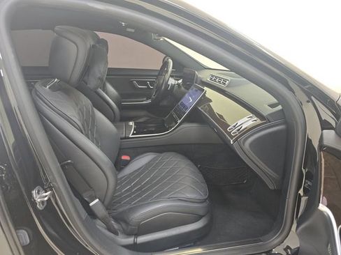 Used 2021 Mercedes-Benz S 580 4MATIC Sedan w/ Warmth & Comfort Package image 11